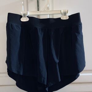 CRZ YOGA Women's Athletic Shorts (2)